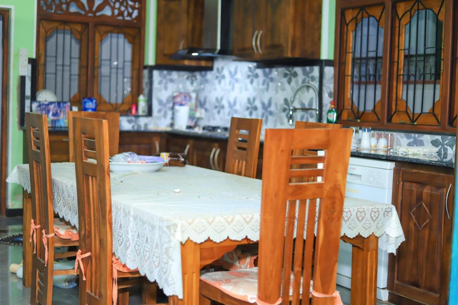 Shara Luxury Holiday Home Marawila Exterior photo
