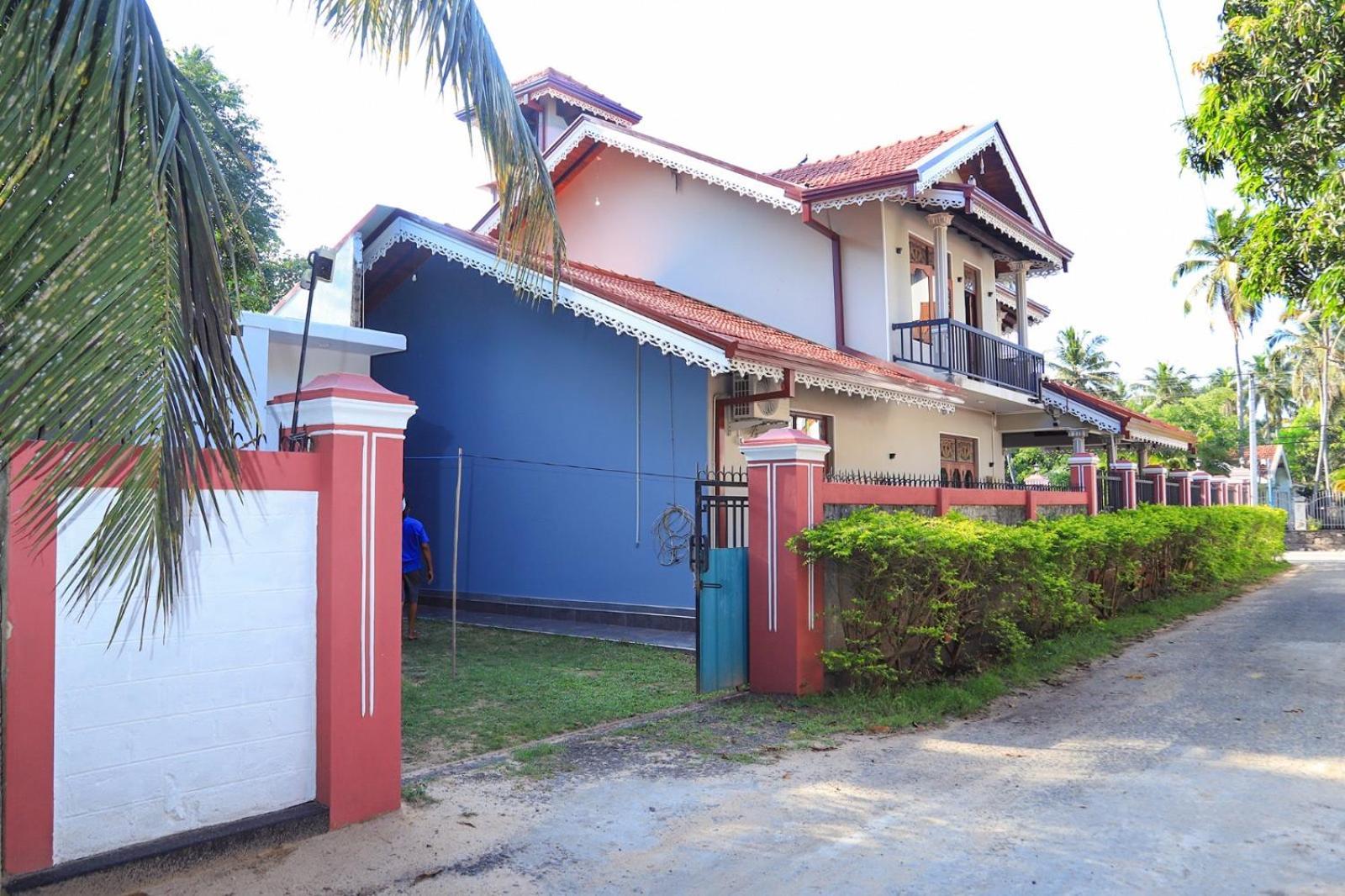 Shara Luxury Holiday Home Marawila Exterior photo